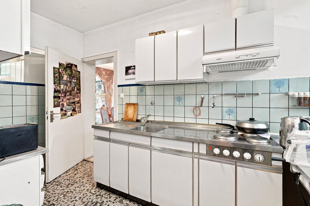 Separate Küche des Bungalows in Henstedt-Ulzburg im Zustand der Bauzeit.