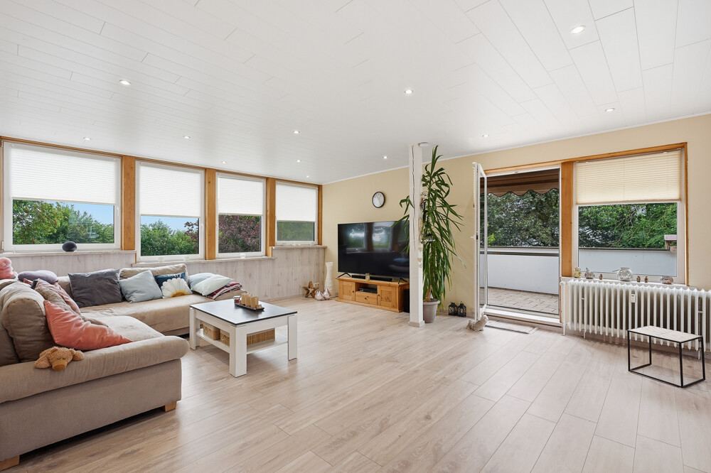 Wohnzimmer im Obergeschoss des Einfamilienhauses in Quarnstedt, Aufnahme 1.